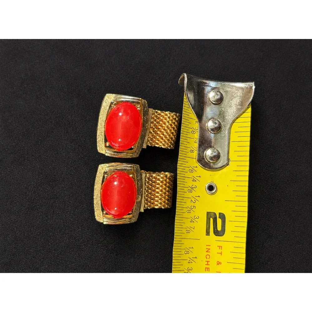 Vintage Red Cabochon Mesh Wraparound Cufflinks Gold Tone Mid Century